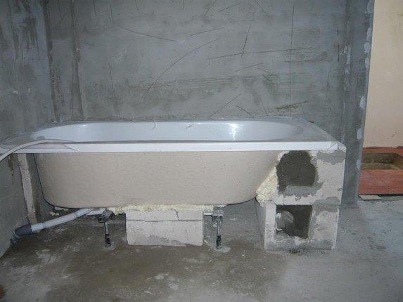 Установка ванны из акрила