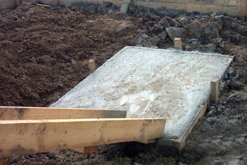 Фундамент под печь в бане - заливка бетона
