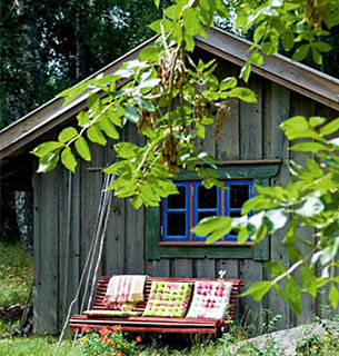 Лесной домик-бунгало