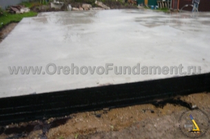 Строительство плитного фундамента