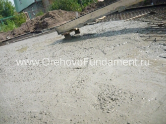 Заливка плитного фундамента