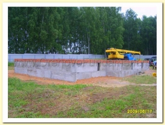 Сборный ленточный фундамент под коттедж