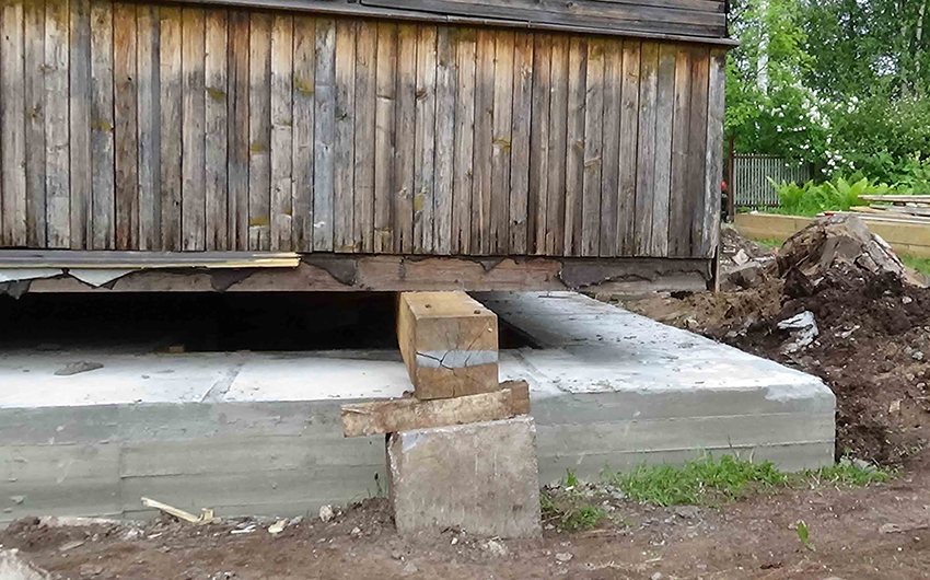 Как отремонтировать фундамент деревянного дома своими руками