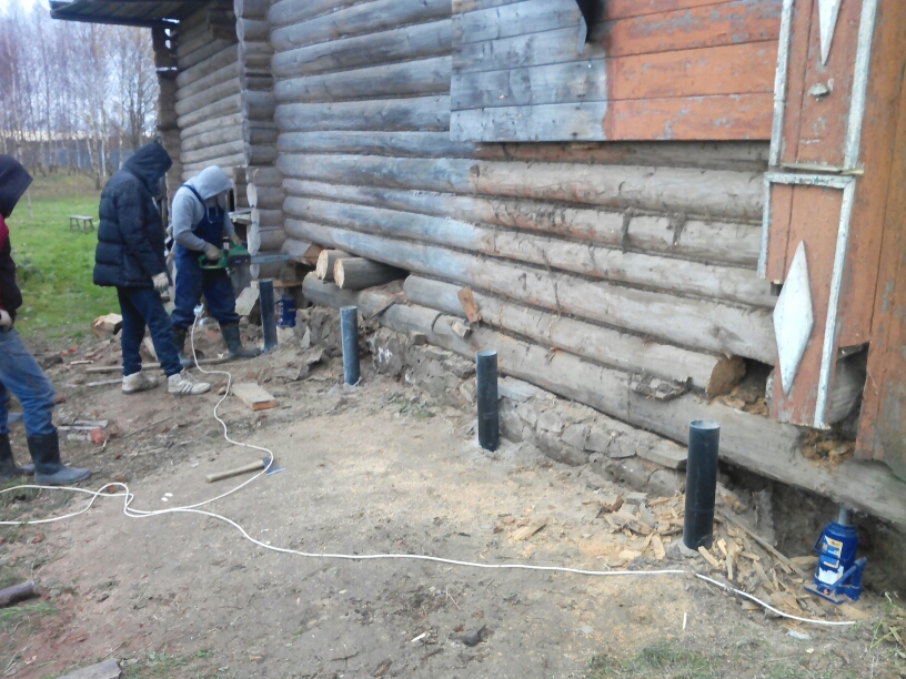 Реконструкция фундамента под деревянным домом своими руками