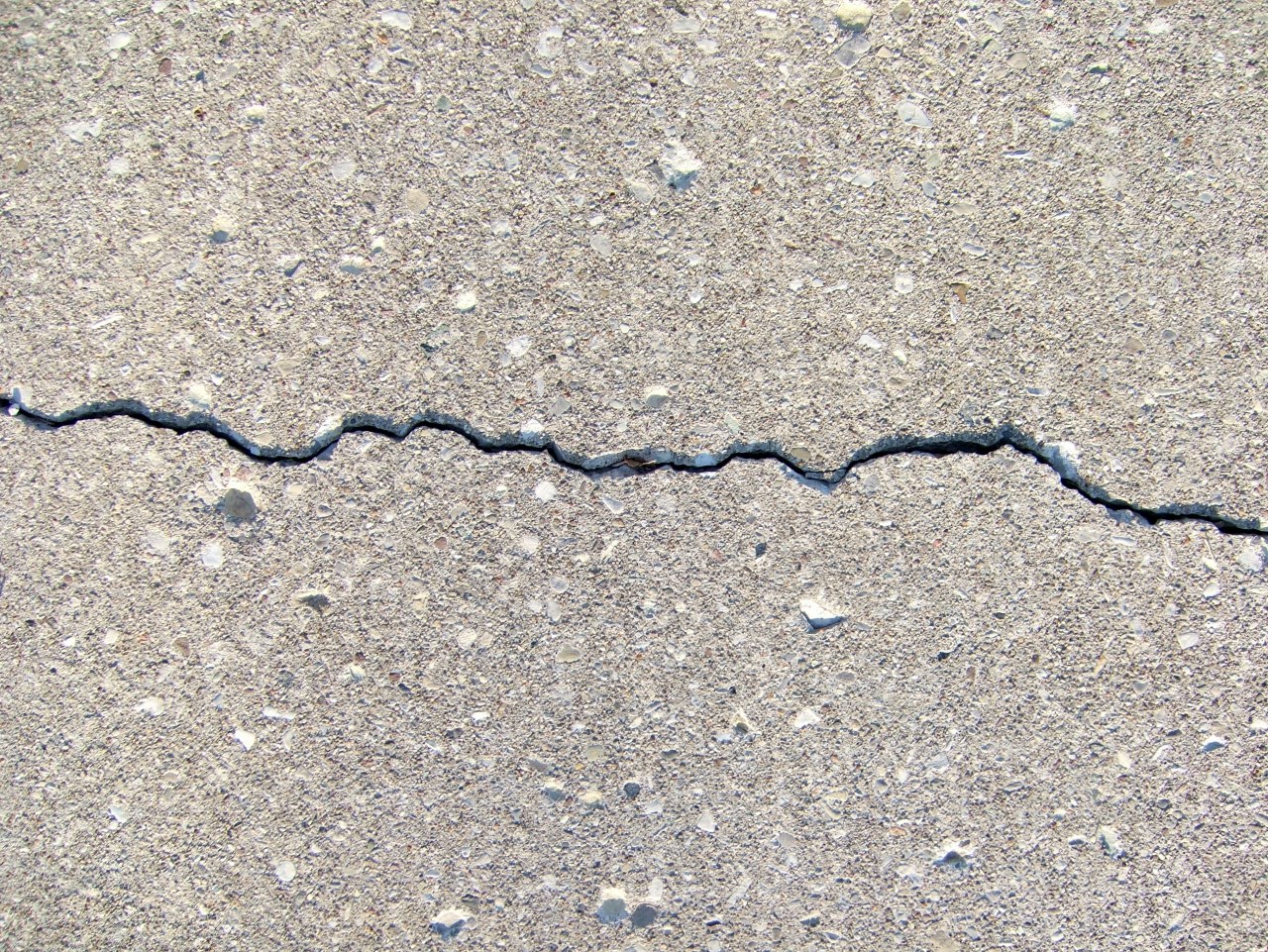 Нарушение технологии заливки плитного фундамента