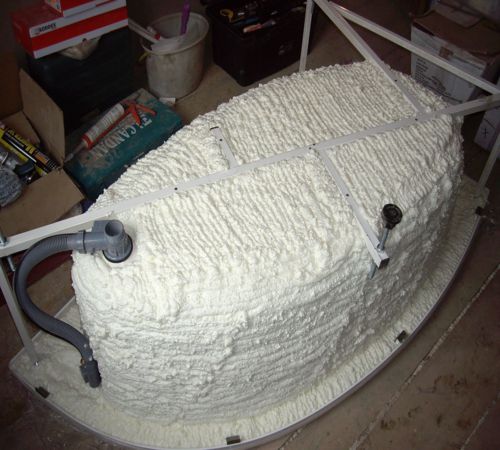 Запениваем дно